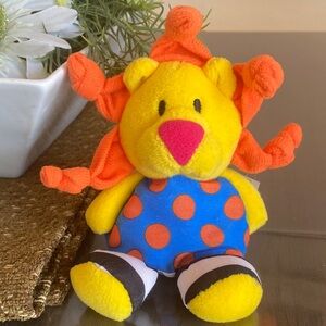 Lamaze Little Knotties Lion plush beanie